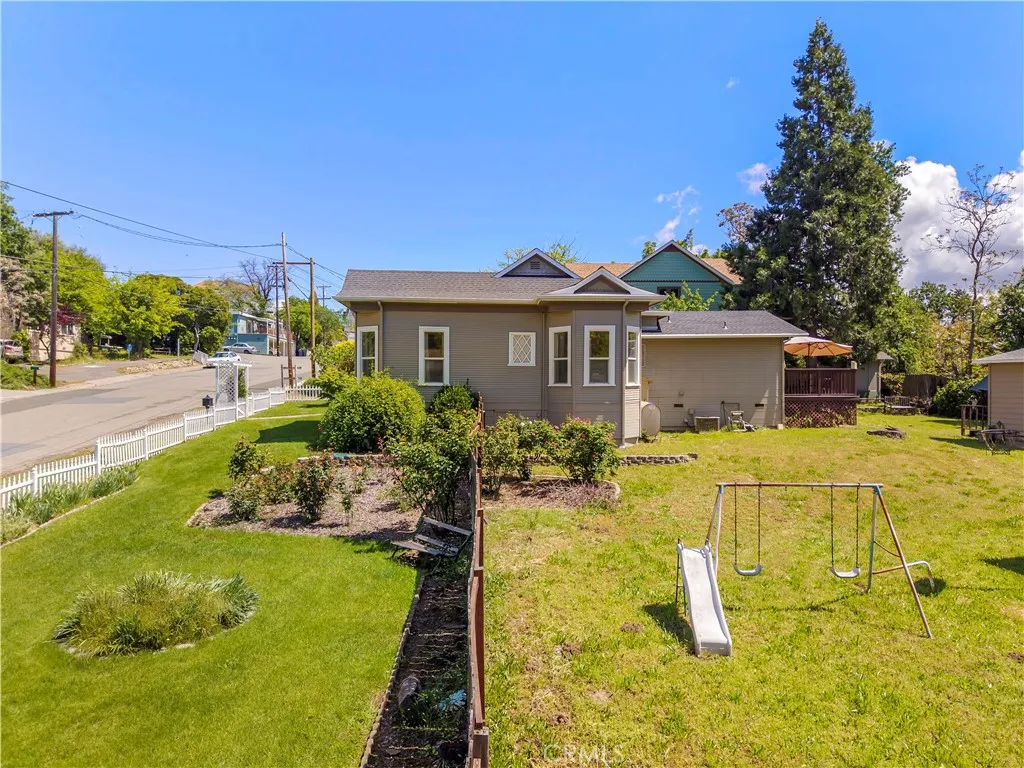 Additional image 84 of 355 1st St, Lakeport, CA 95453