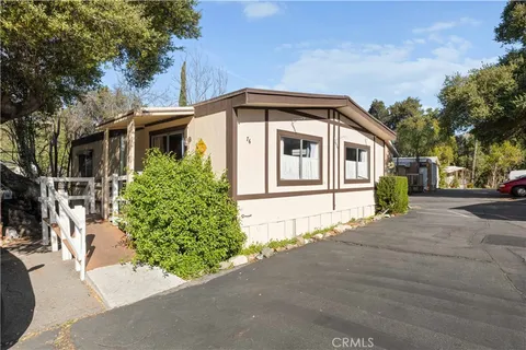10799 Sherman Grove Ave Unit 76, Sunland, CA MLS: SR25064213