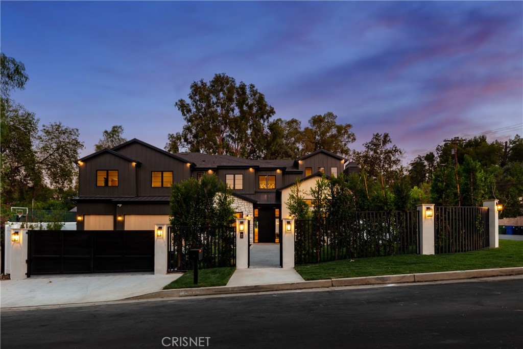 5124 Calvin Avenue, Tarzana, CA 91356 - MLS#: SR23059695