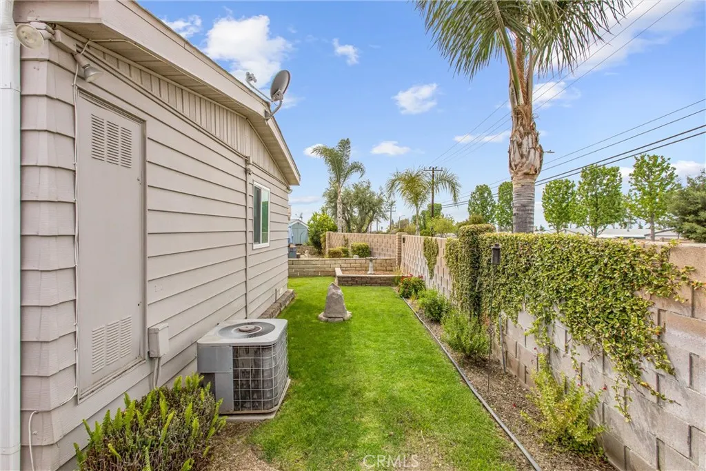 Additional image 48 of 626 N Dearborn St Unit 205, Redlands, CA 92374