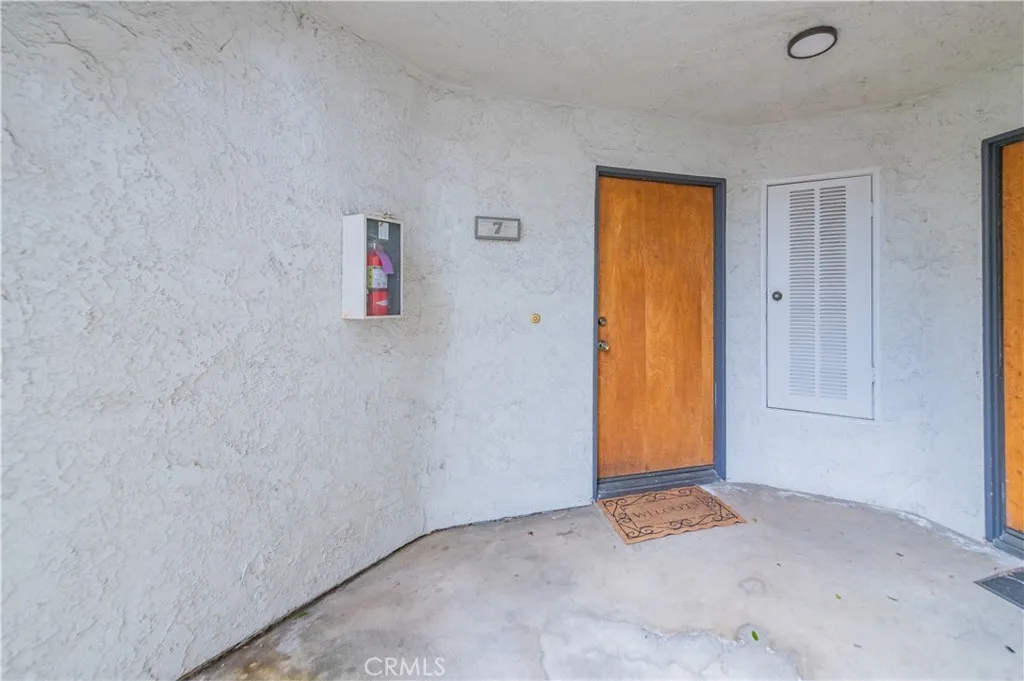 Additional image 3 of 7 Town And Country Rd, Pomona, CA 91766