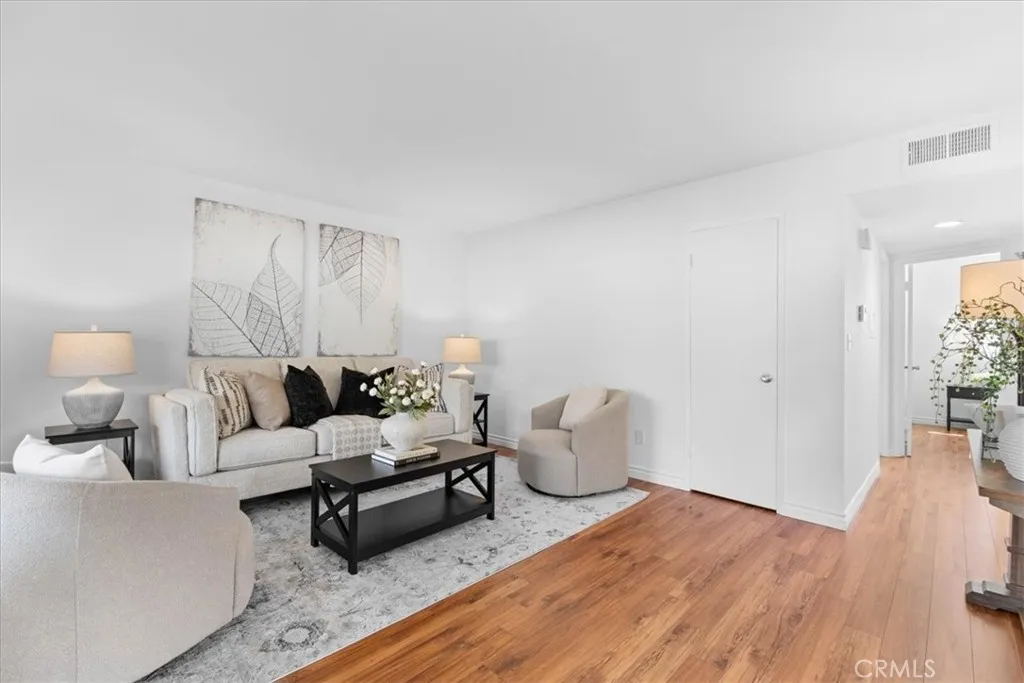 Additional image 18 of 847 Junipero #D Dr, Duarte, CA 91010