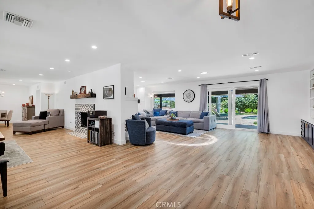 Additional image 84 of 11932 Mallot Place, Granada Hills, CA 91344