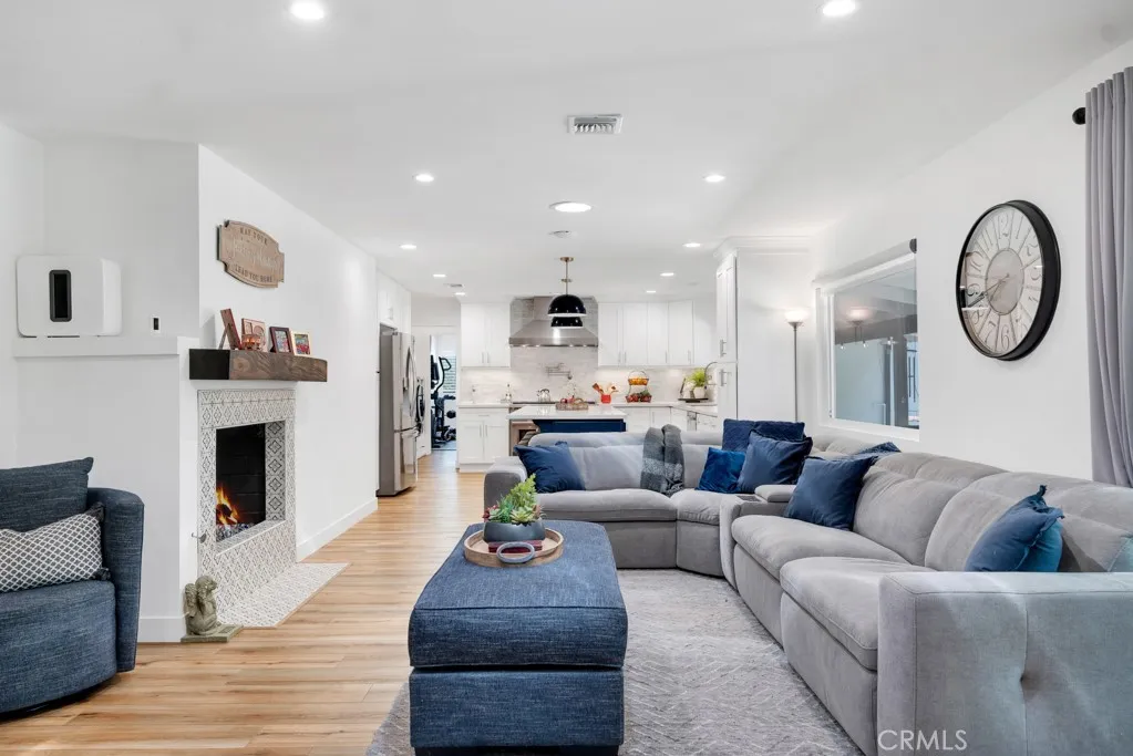 Additional image 92 of 11932 Mallot Place, Granada Hills, CA 91344