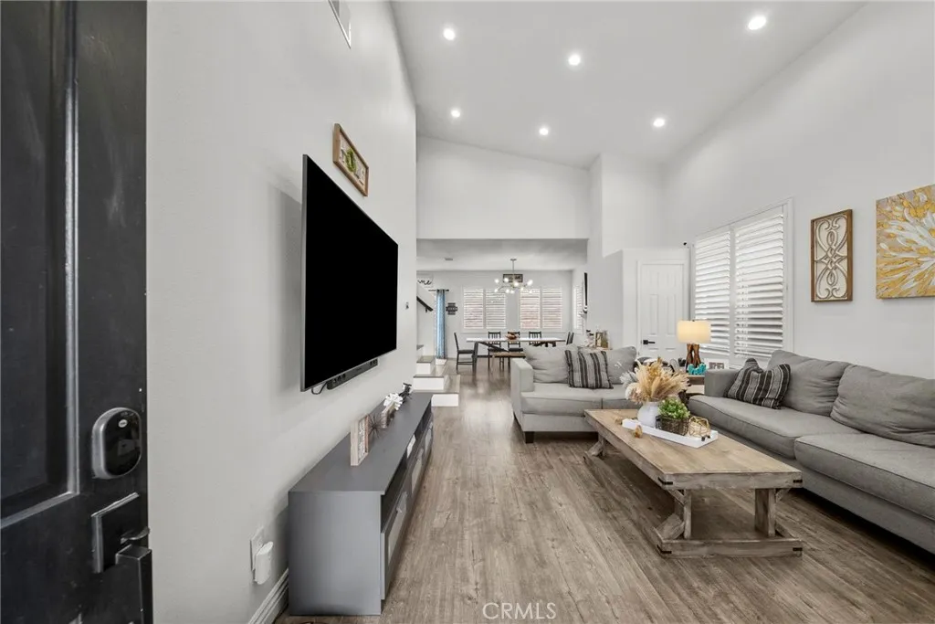 Additional image 41 of 28341 Willow Court, Saugus, CA 91350