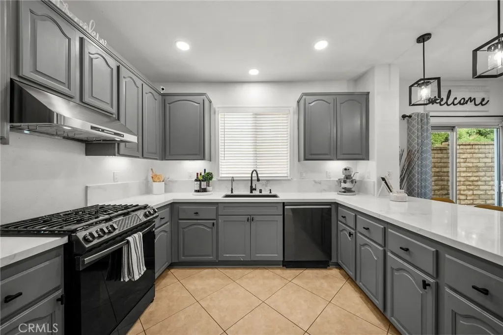 Additional image 53 of 28341 Willow Court, Saugus, CA 91350