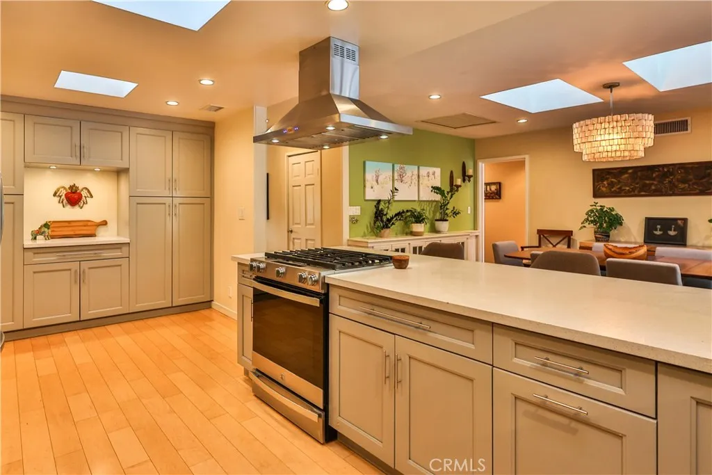 Additional image 58 of 982 Northwestern Dr, Claremont, CA 91711