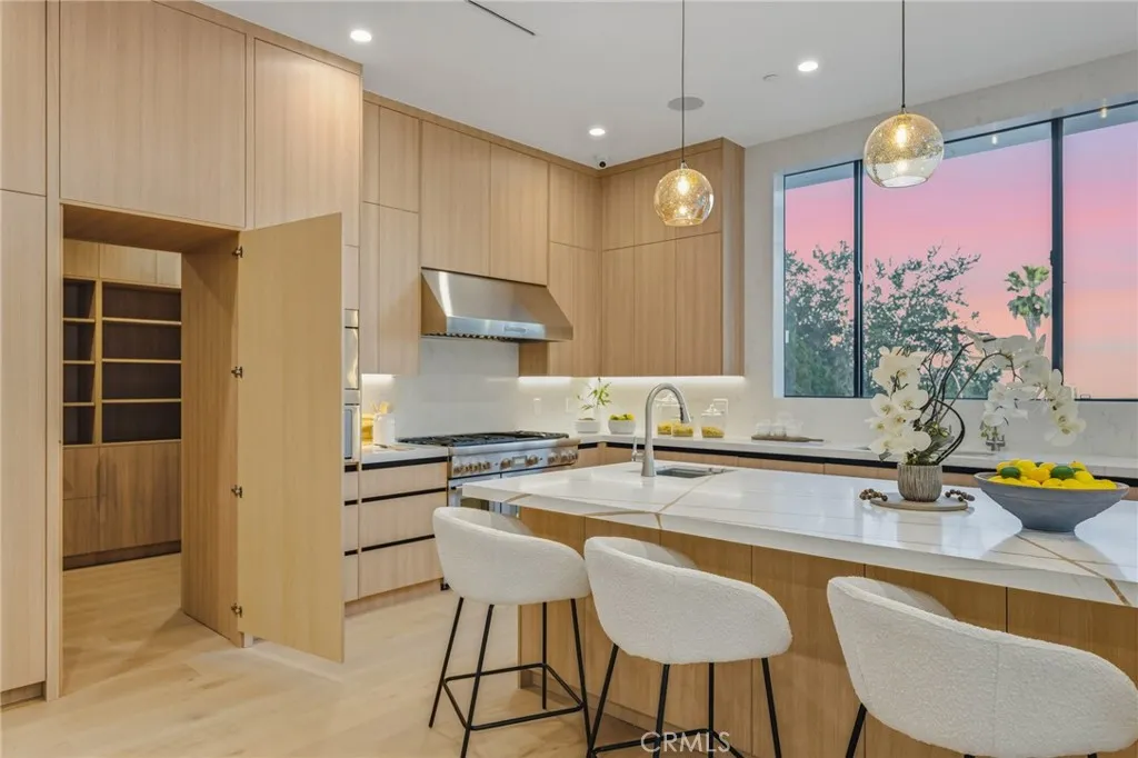 Additional image 95 of 4331 Alonzo, Encino, CA 91316