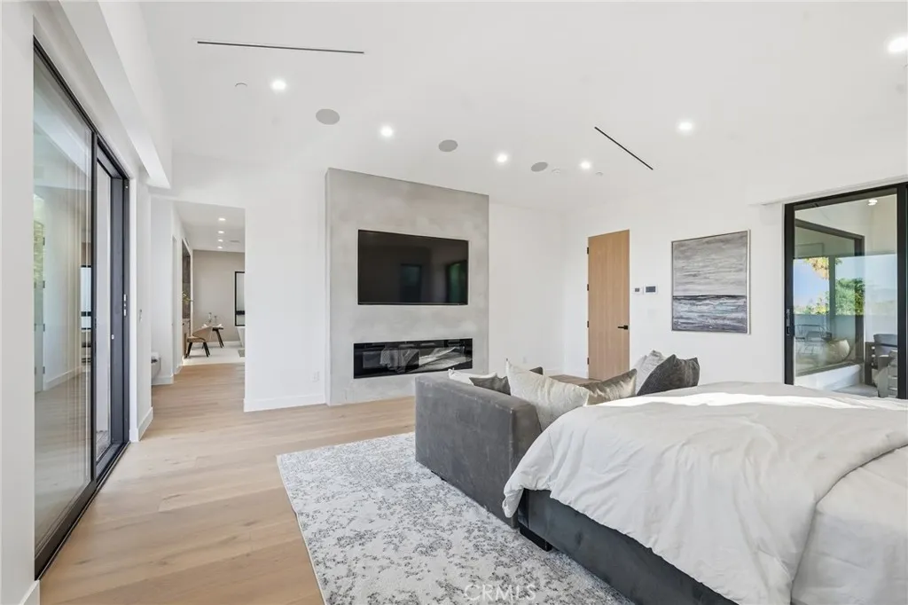 Additional image 111 of 4331 Alonzo, Encino, CA 91316