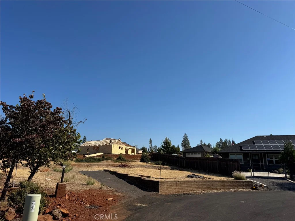 5783 Kenglo Dr, Paradise, CA 95969