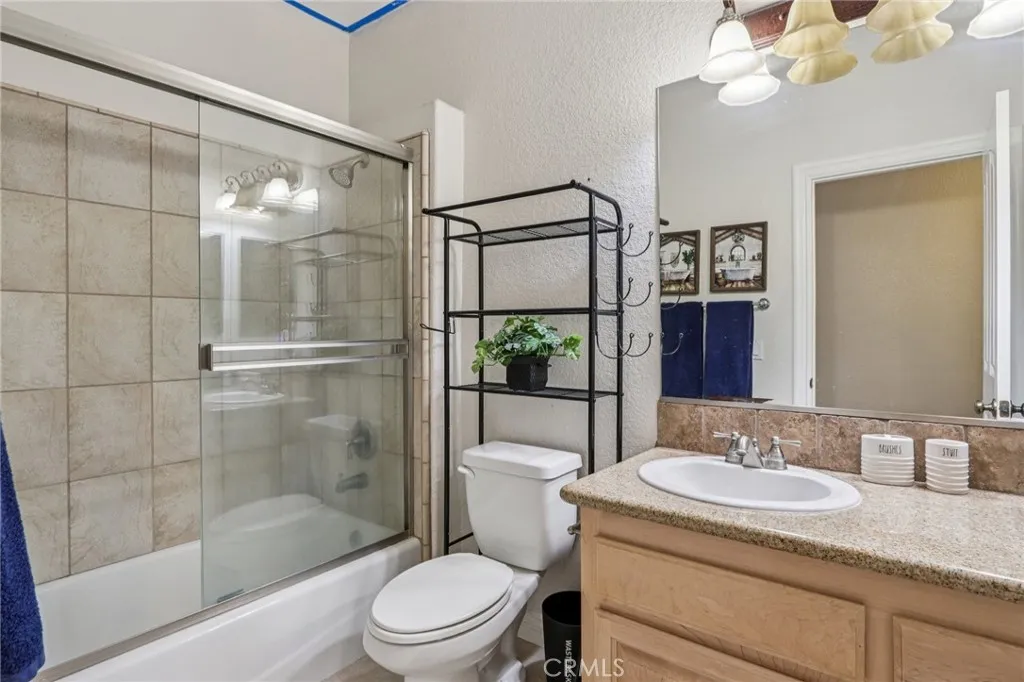 Additional image 31 of 8294 Aster Road, Oak Hills, CA 92344