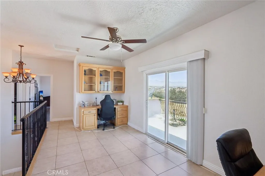Additional image 23 of 8294 Aster Road, Oak Hills, CA 92344