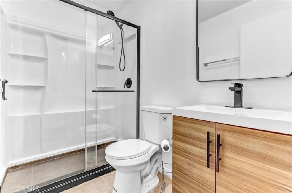 Additional image 7 of 6155 Reseda Blvd Unit 4, Tarzana, CA 91335