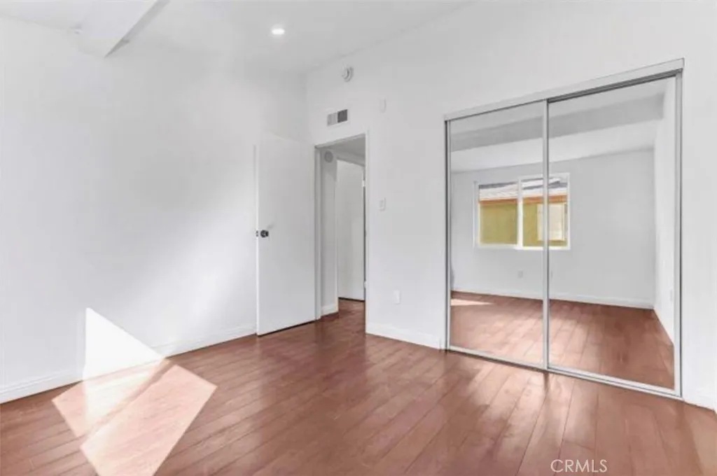 Additional image 25 of 6155 Reseda Blvd Unit 4, Tarzana, CA 91335