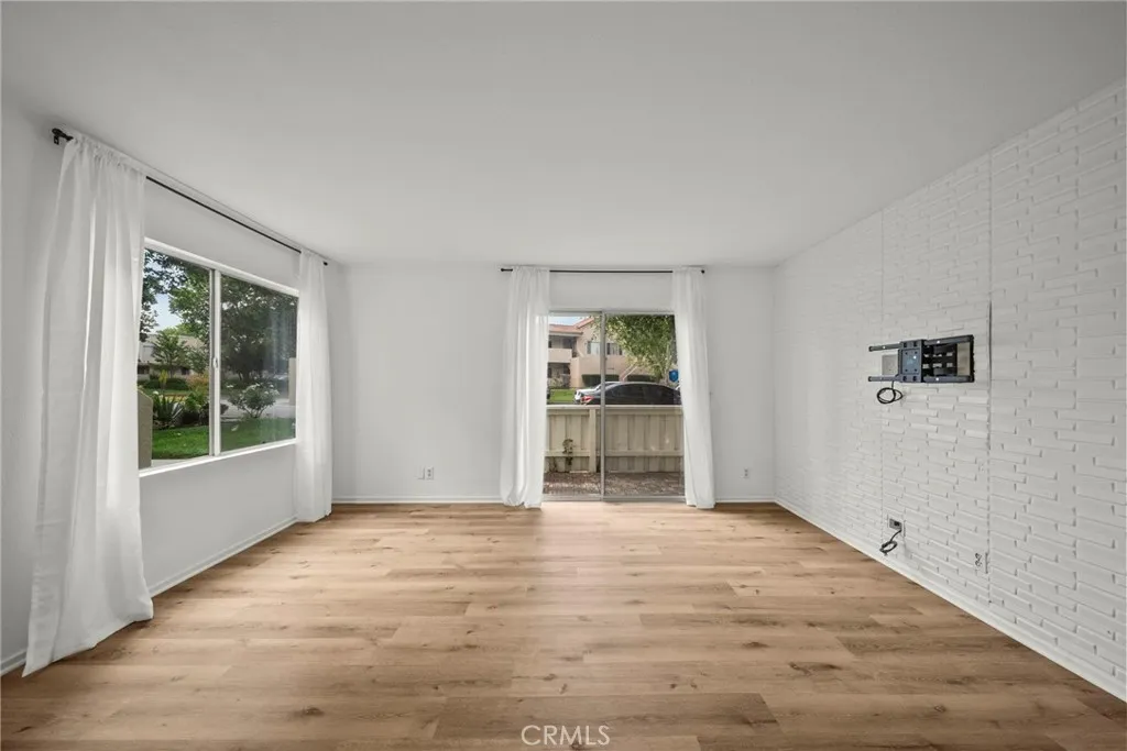 Additional image 7 of 21370 Nandina Lane Unit 103, Newhall, CA 91321