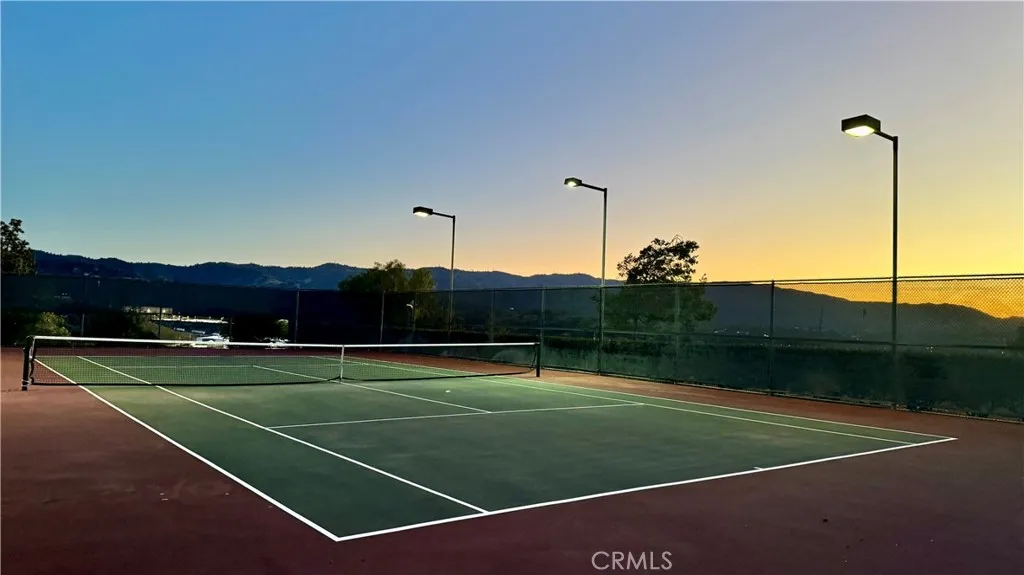 21370 Nandina Lane Unit 103, Newhall, CA 91321