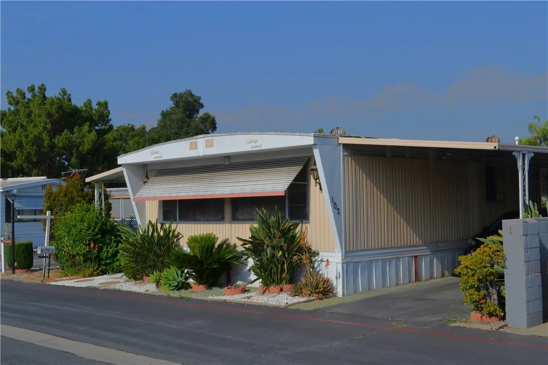Additional image 10 of 1630 S Barranca Avenue Unit 102, Glendora, CA 91740
