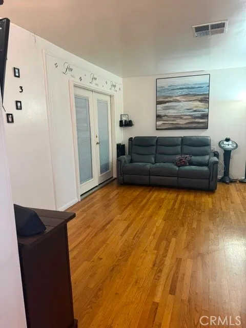 Additional image 26 of 19134 Delano Street, Tarzana, CA 91335