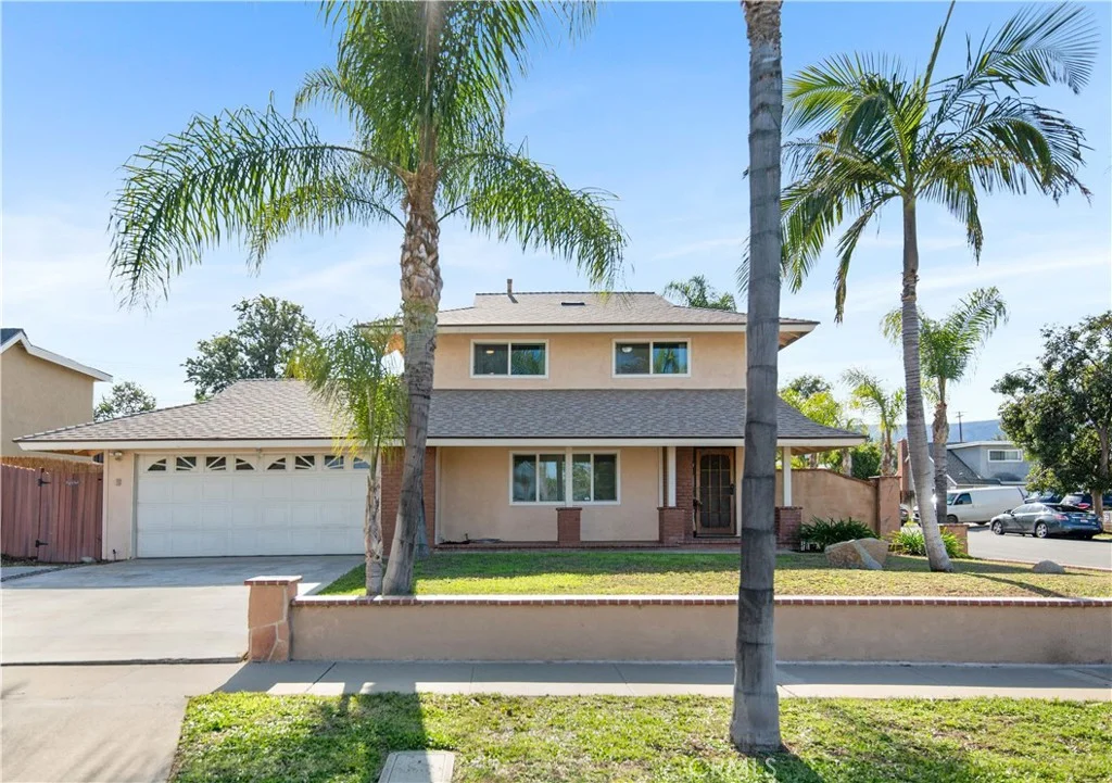 414 Burr Street, Corona, CA 92882