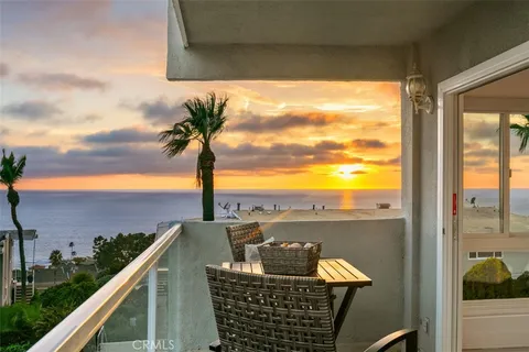 21703 Ocean Vista Drive Unit 204, Laguna Beach, CA MLS: LG25084875