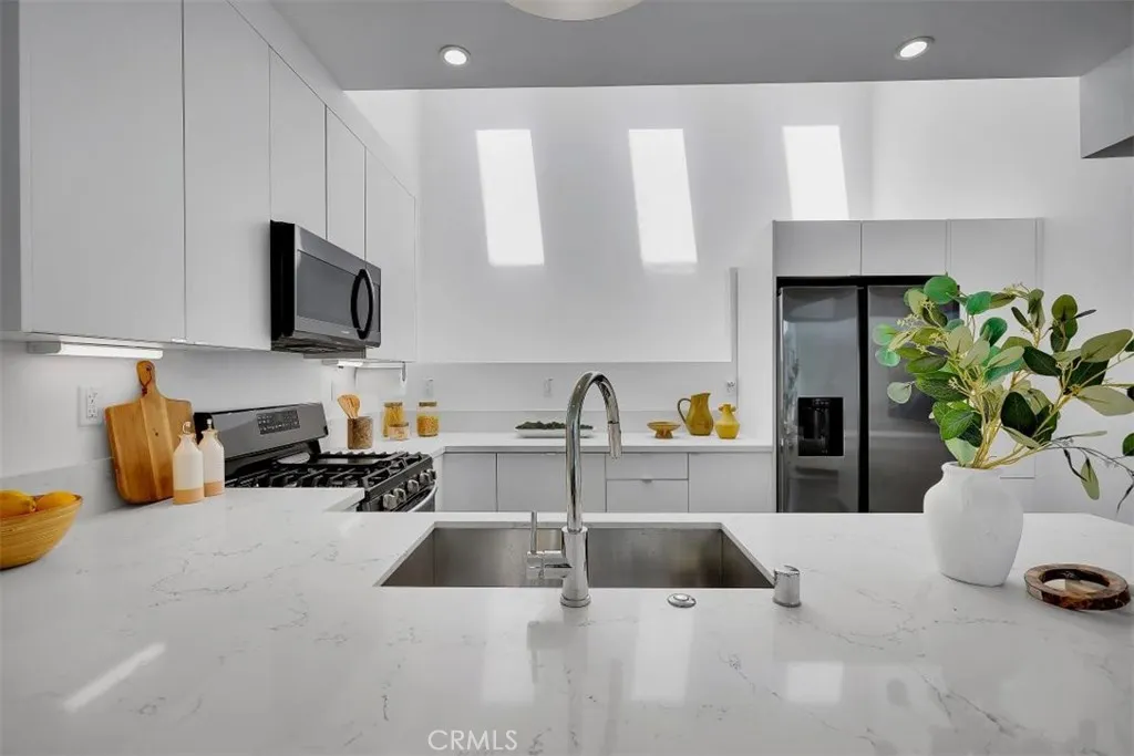 Additional image 34 of 6919 Knowlton Place, Los Angeles, CA 90045