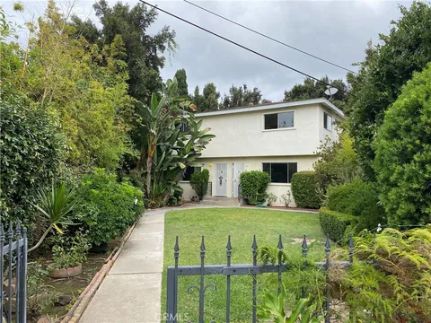 392 Ralcam Place Unit C, Costa Mesa, CA MLS: IN25043592