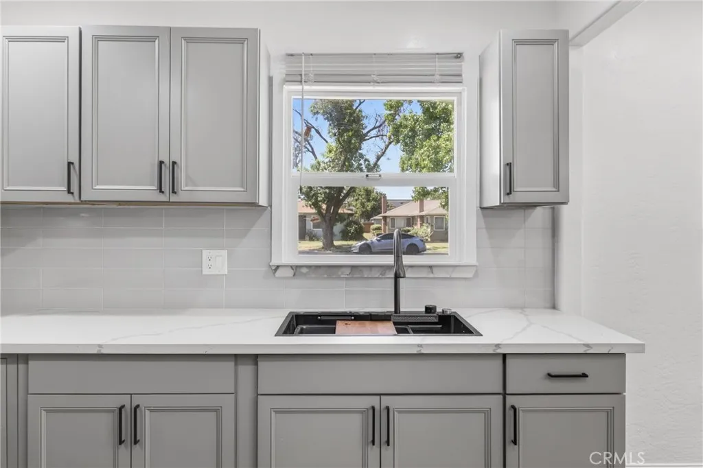 Additional image 43 of 1127 W 19th St, Merced, CA 95340