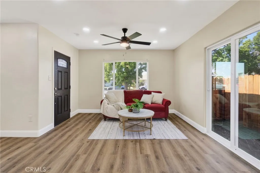 Additional image 38 of 1127 W 19th St, Merced, CA 95340