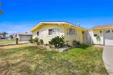 419 S Broder Street, Anaheim, CA MLS: PW25082515