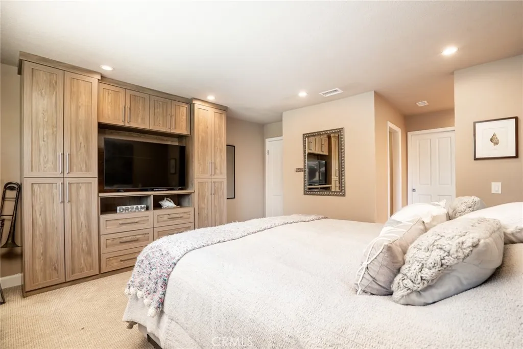 Additional image 17 of 7892 Waterfall Cir, Huntington Beach, CA 92648