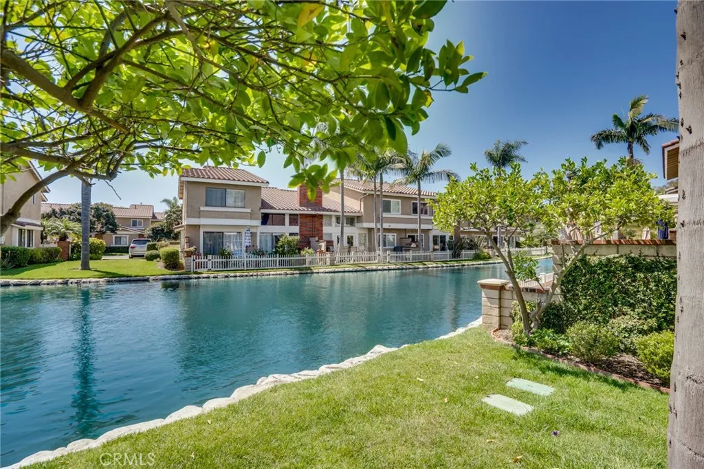 Additional image 85 of 7892 Waterfall Cir, Huntington Beach, CA 92648