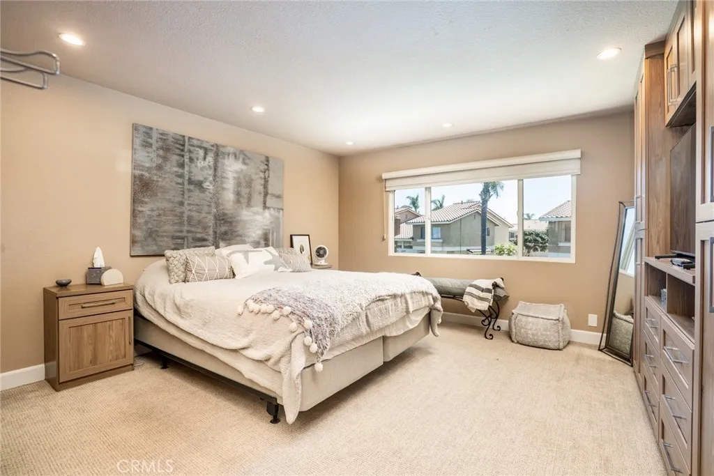 Additional image 16 of 7892 Waterfall Cir, Huntington Beach, CA 92648