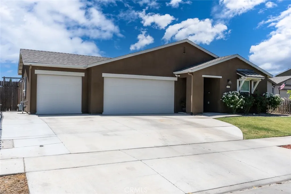 Additional image 3 of 1807 Patricia Court, Los Banos, CA 93635