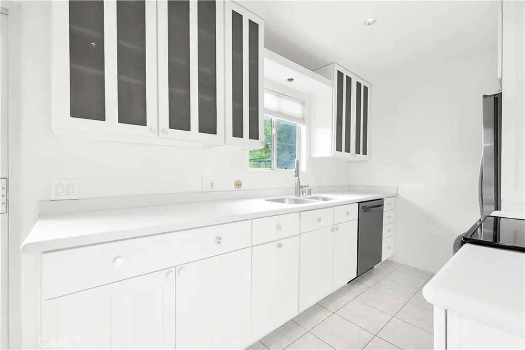 Additional image 31 of 532 N Rossmore Ave Unit 311, Los Angeles, CA 90004