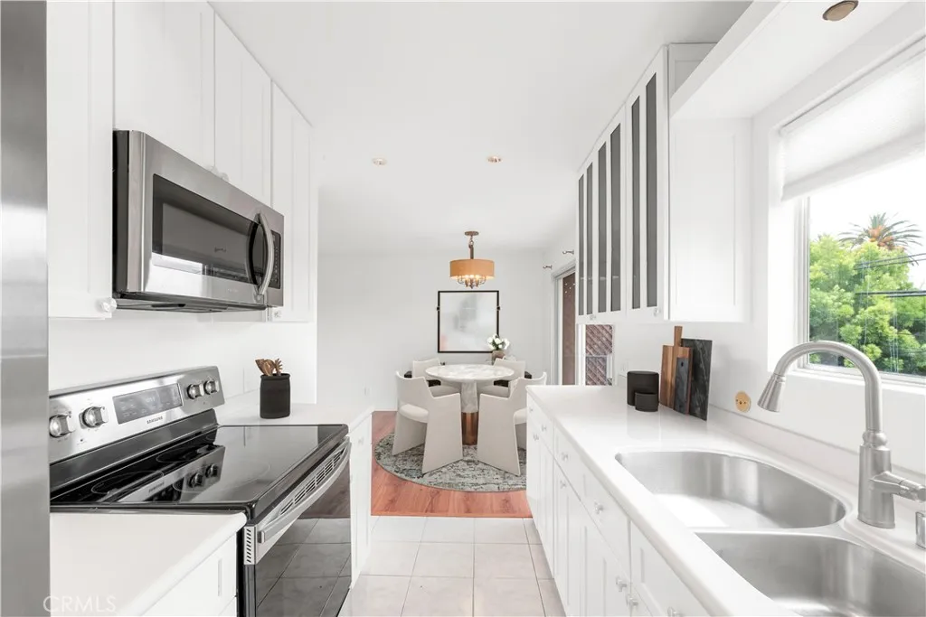 Additional image 30 of 532 N Rossmore Ave Unit 311, Los Angeles, CA 90004