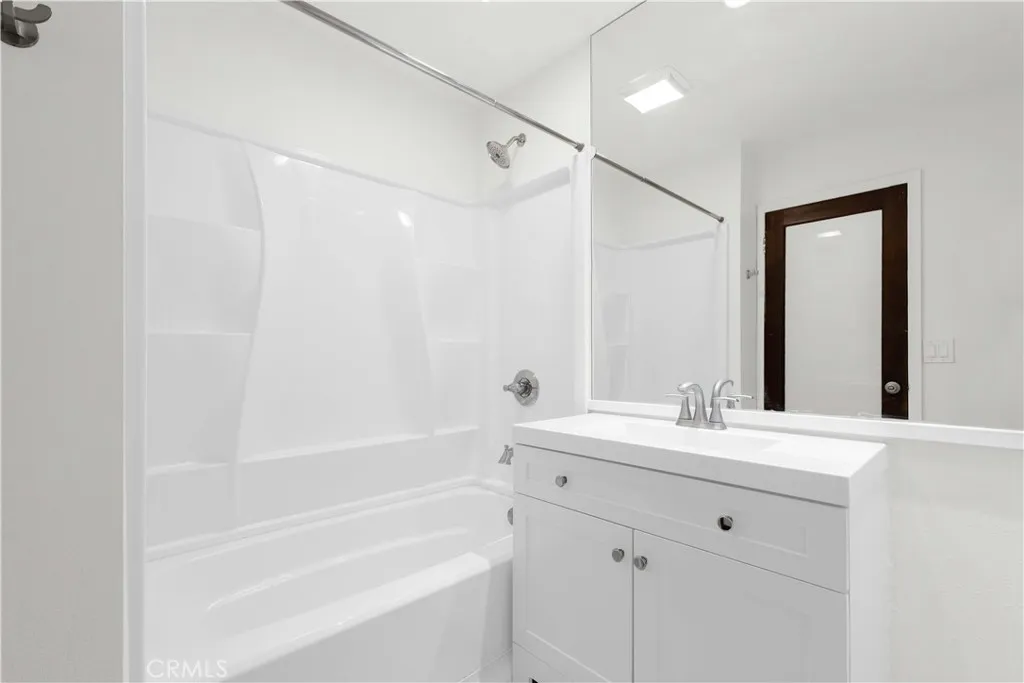 Additional image 15 of 532 N Rossmore Ave Unit 311, Los Angeles, CA 90004
