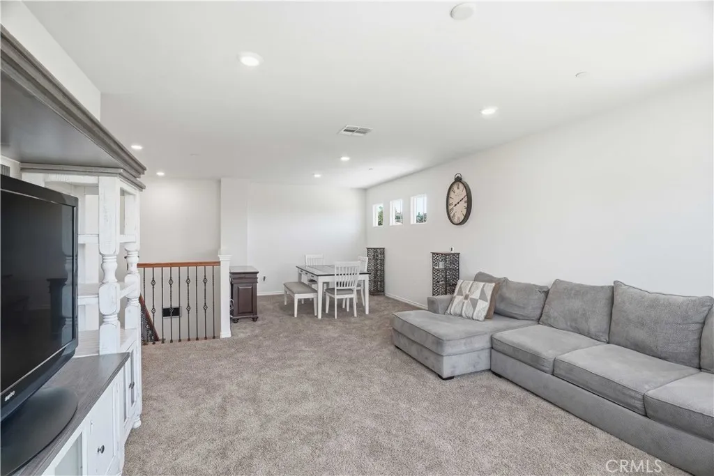 Additional image 31 of 26492 Township Street, Saugus, CA 91350