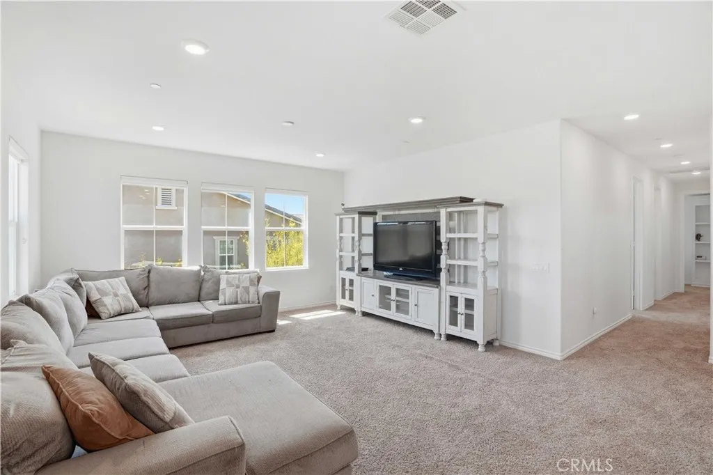 Additional image 29 of 26492 Township Street, Saugus, CA 91350