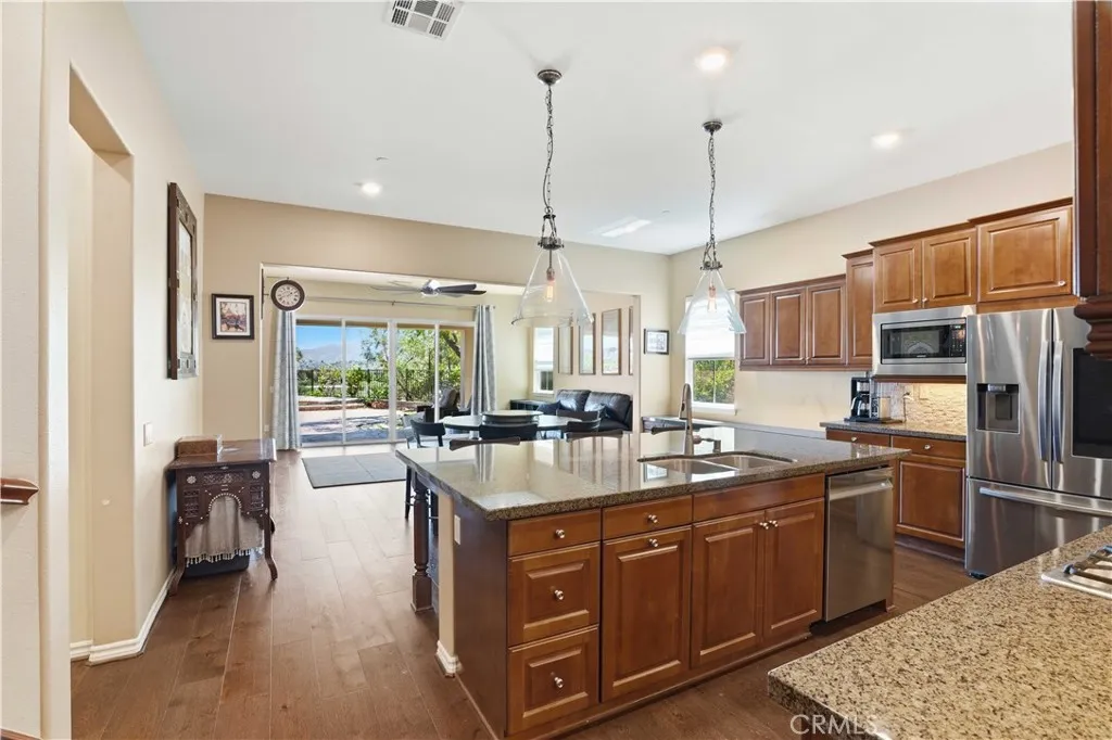 Additional image 61 of 26492 Township Street, Saugus, CA 91350