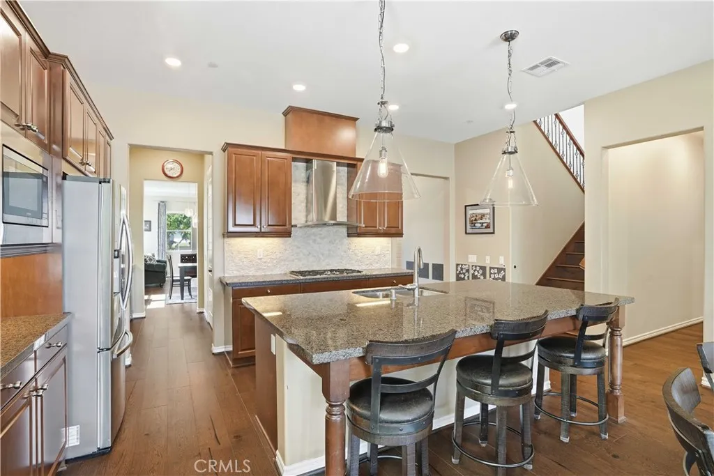 Additional image 6 of 26492 Township Street, Saugus, CA 91350