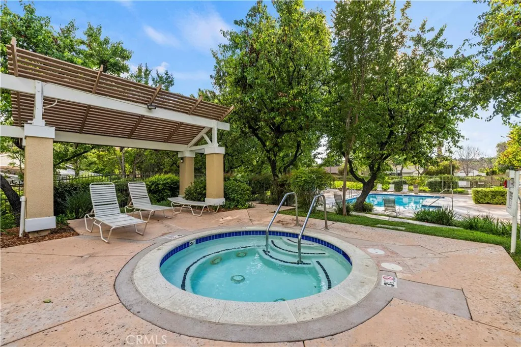 Additional image 139 of 25547 Via Impreso, Valencia, CA 91355