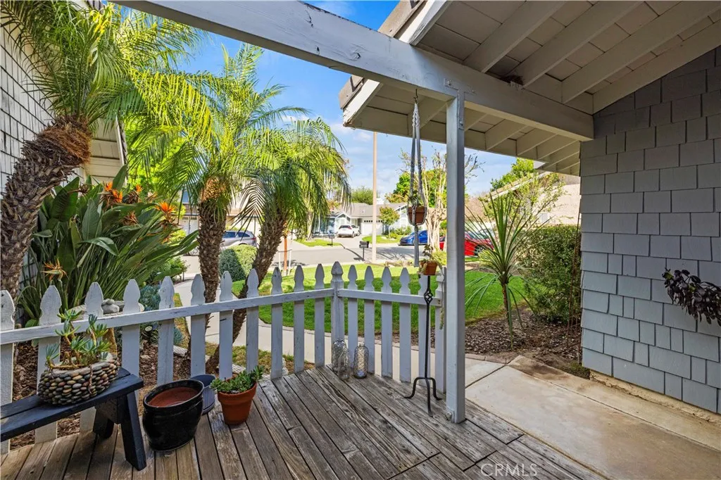 Additional image 61 of 25547 Via Impreso, Valencia, CA 91355