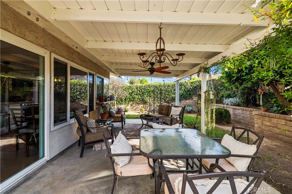 Additional image 120 of 25547 Via Impreso, Valencia, CA 91355