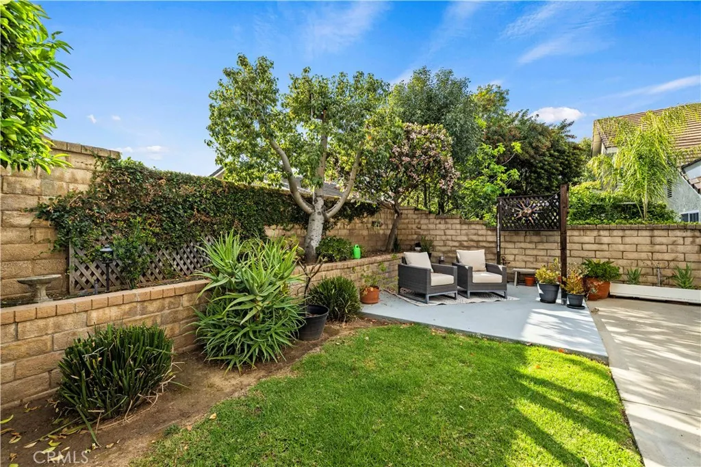 Additional image 129 of 25547 Via Impreso, Valencia, CA 91355