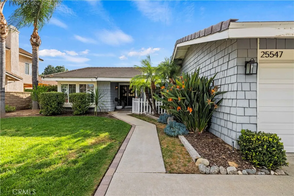 Additional image 134 of 25547 Via Impreso, Valencia, CA 91355