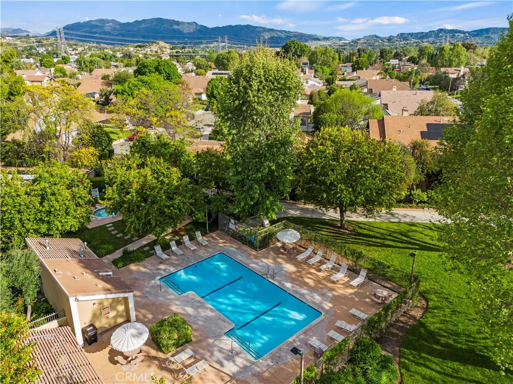 Additional image 84 of 25547 Via Impreso, Valencia, CA 91355