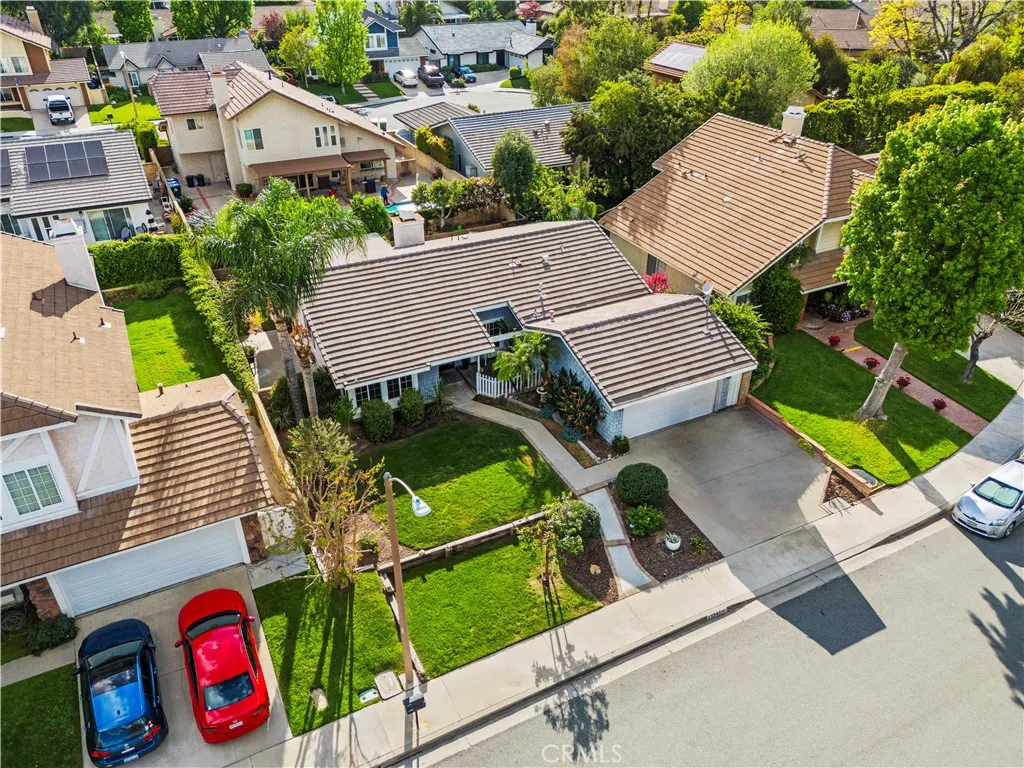 Additional image 81 of 25547 Via Impreso, Valencia, CA 91355