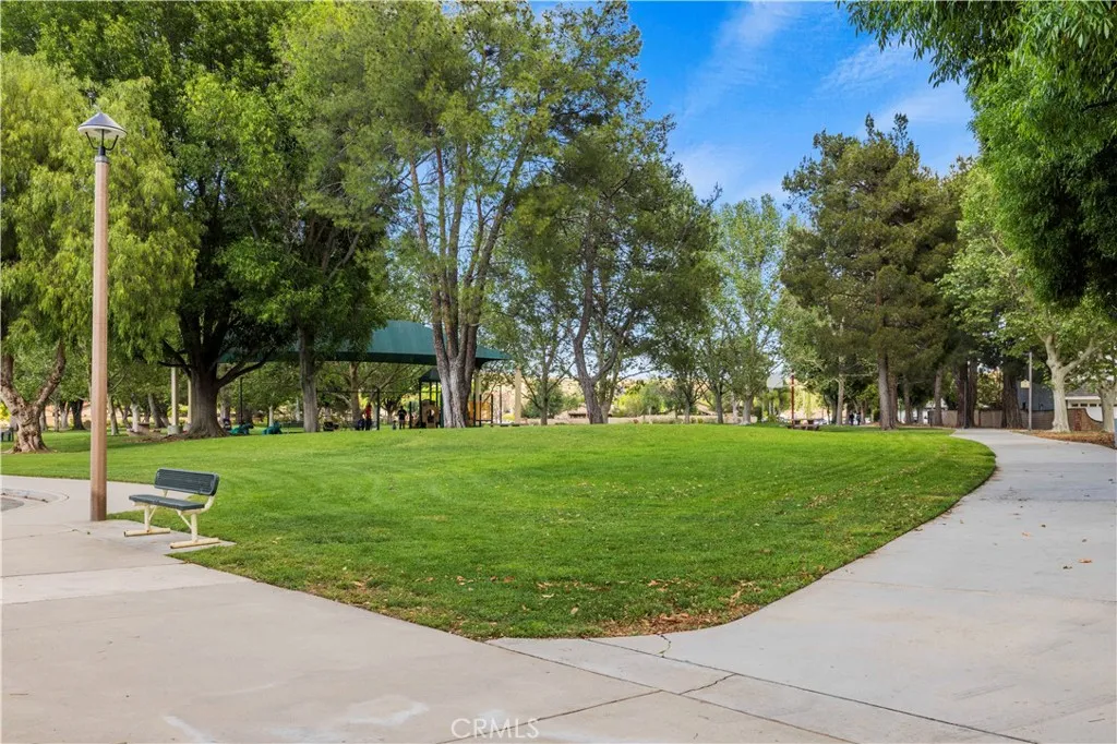 Additional image 142 of 25547 Via Impreso, Valencia, CA 91355