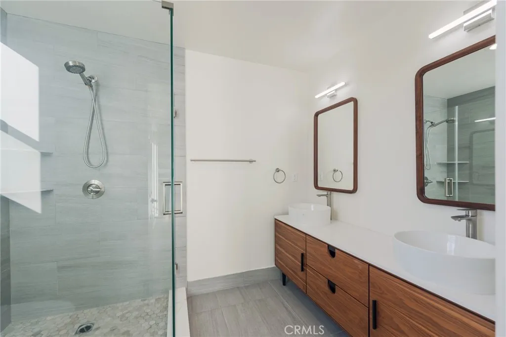 Additional image 50 of 714 N Chestnut Avenue, Los Angeles, CA 90042