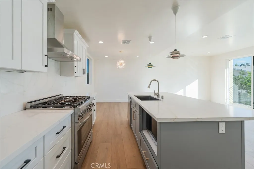 Additional image 12 of 714 N Chestnut Avenue, Los Angeles, CA 90042